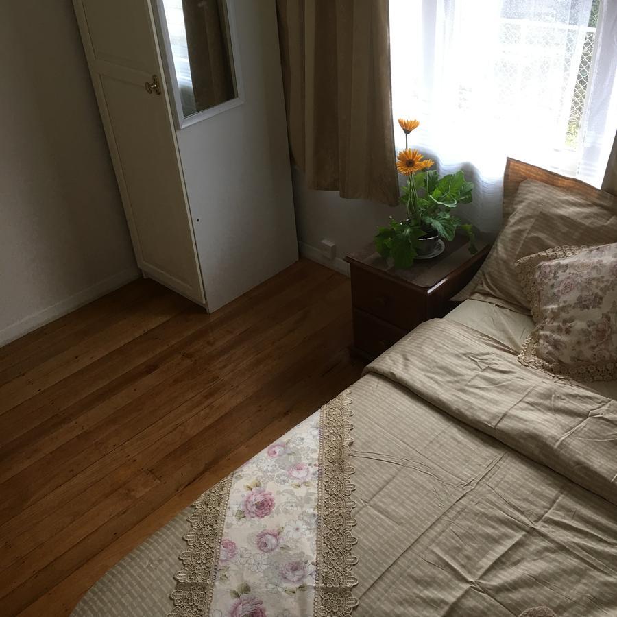 At Homestay Auckland Exterior foto